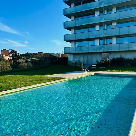 Skyline Heaven - Fantastic View - Pool - Garage Apartamento