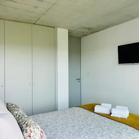 شقة Skyline Heaven - Fantastic View - Pool - Garage فيلا نوفا دي غايا