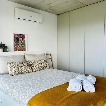 Skyline Heaven - Fantastic View - Pool - Garage Apartamento