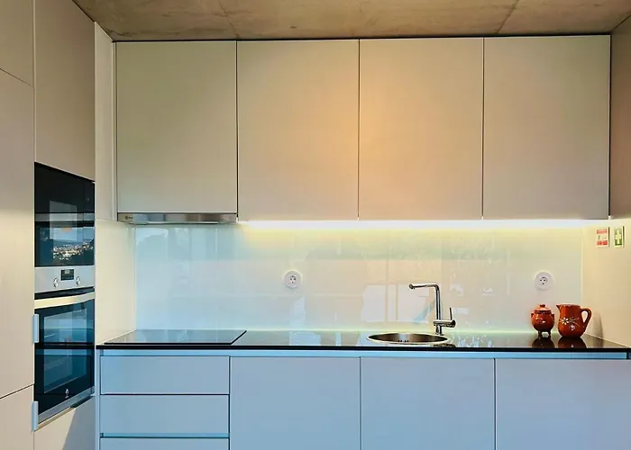 Apartment Skyline Heaven - Fantastic View - Pool - Garage Vila Nova de Gaia