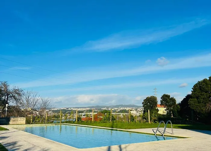 Skyline Heaven - Fantastic View - Pool - Garage Apartamento