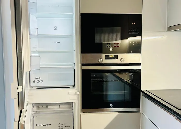 Skyline Heaven - Fantastic View - Pool - Garage